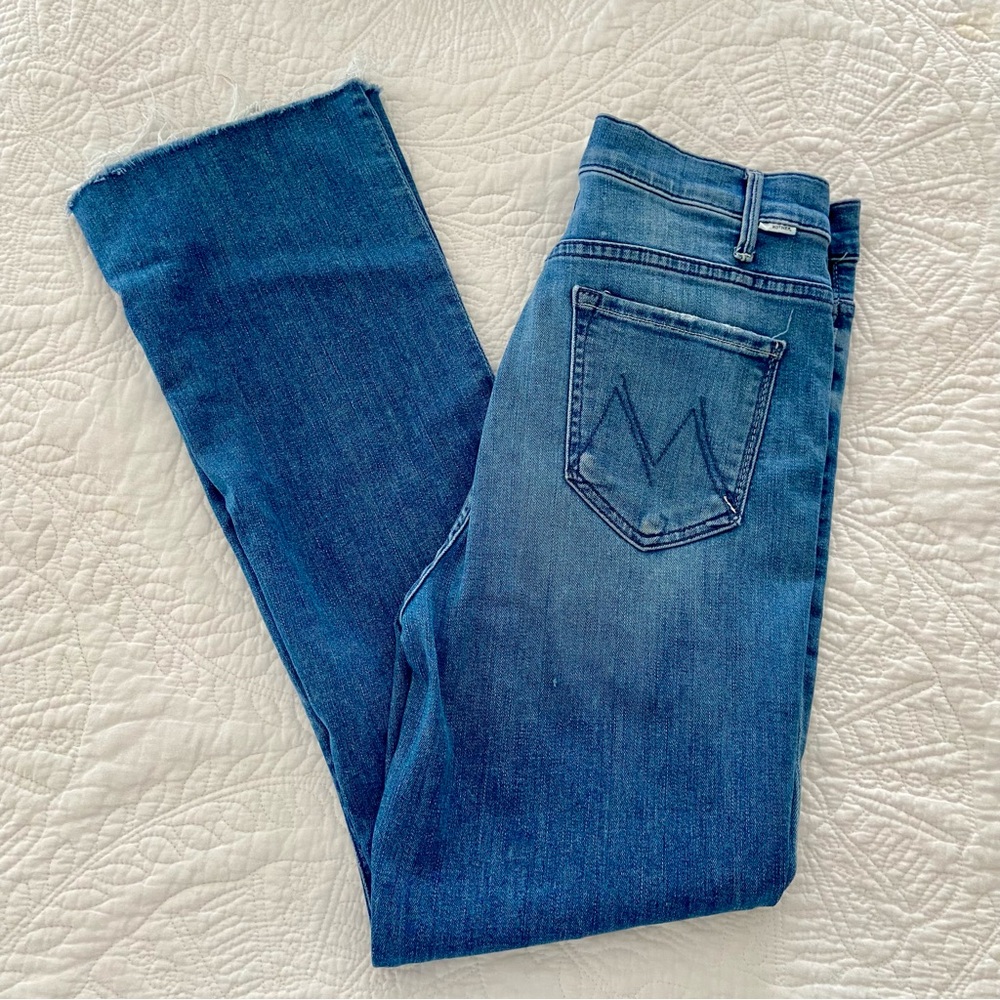 MOTHER Ankle Fray Distressed Jeans Can’t Stop Staring